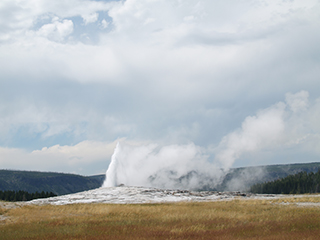 04-10-3 The geyser erupts surprisingly on predicted times for decades